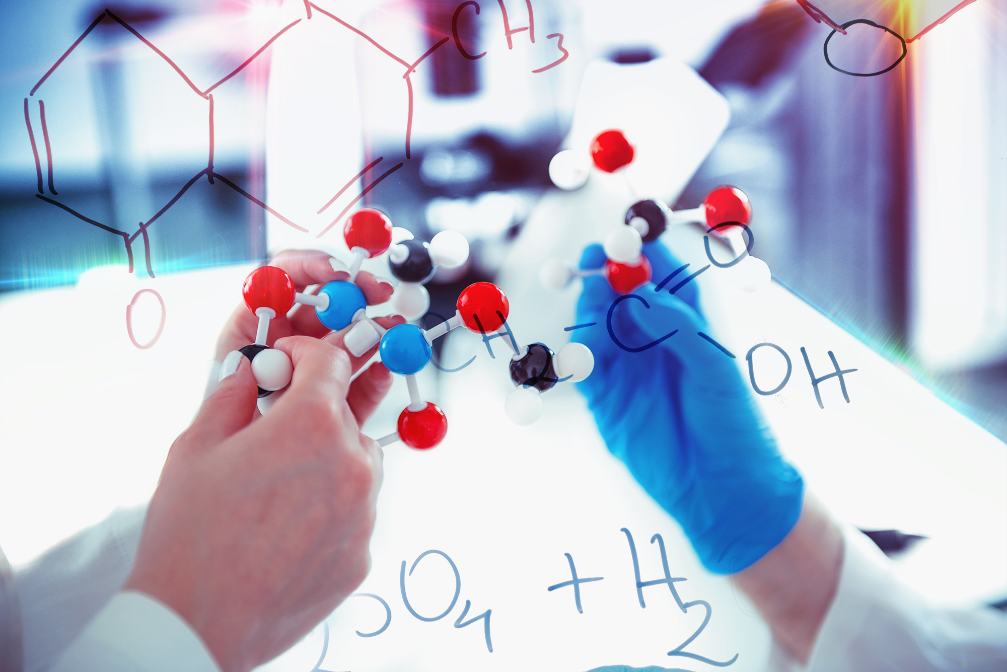 hands-holding-molecular-structure-PEY5G6P.jpg